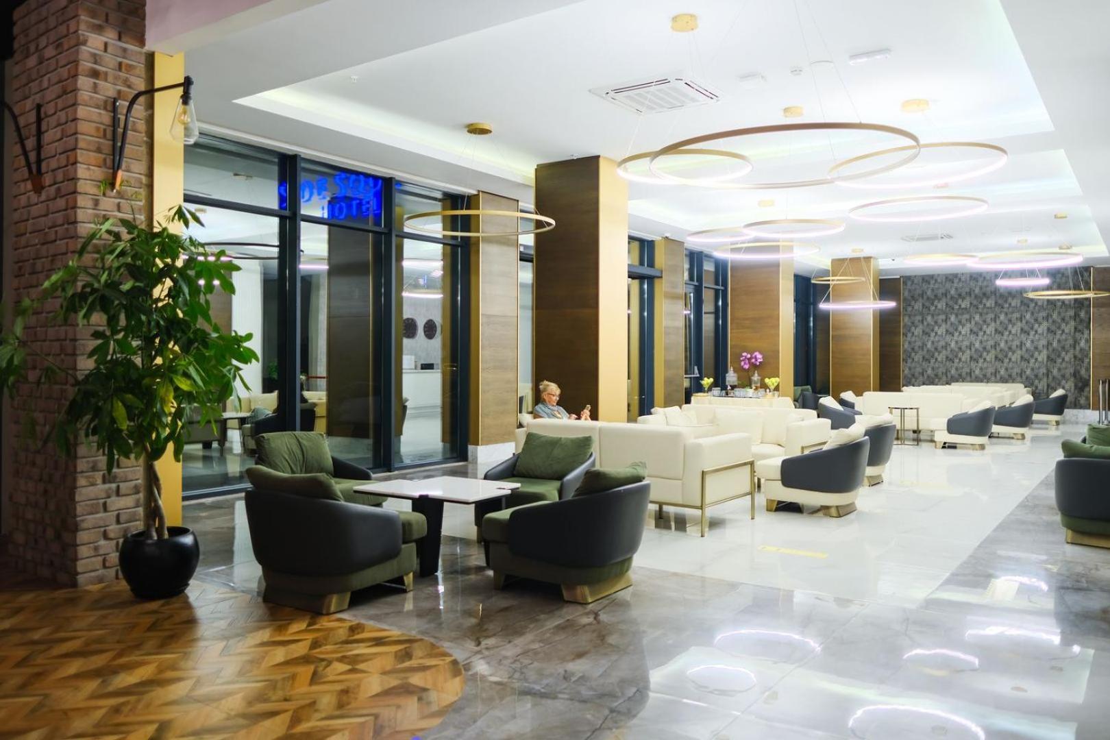 Side Square Hotel Bagian luar foto